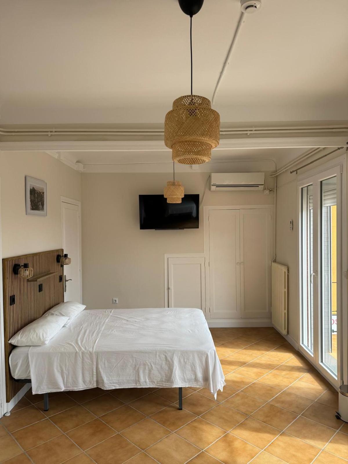 Hostal Restaurant Casa Comaulis La Vajol 외부 사진