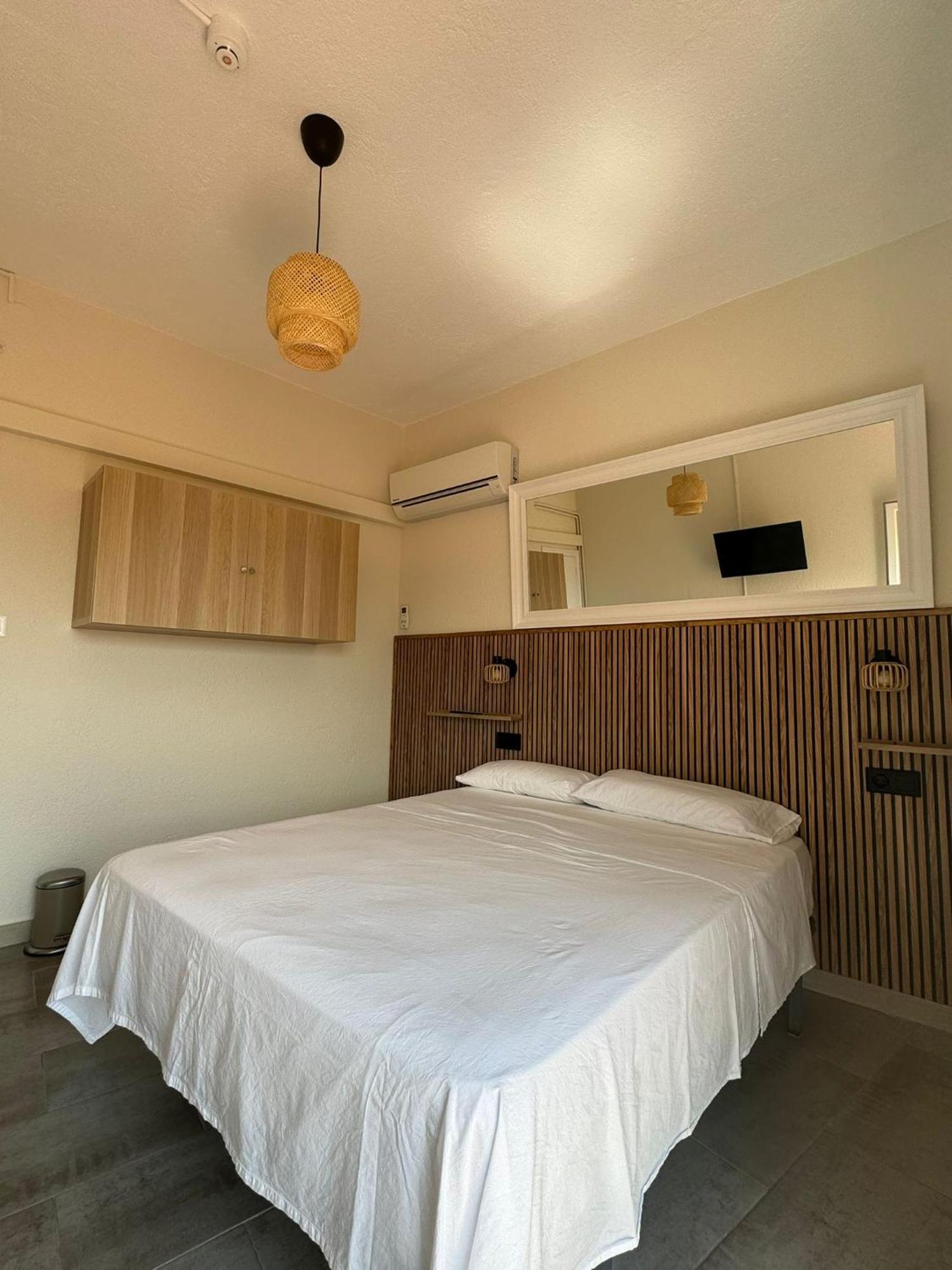 Hostal Restaurant Casa Comaulis La Vajol 외부 사진