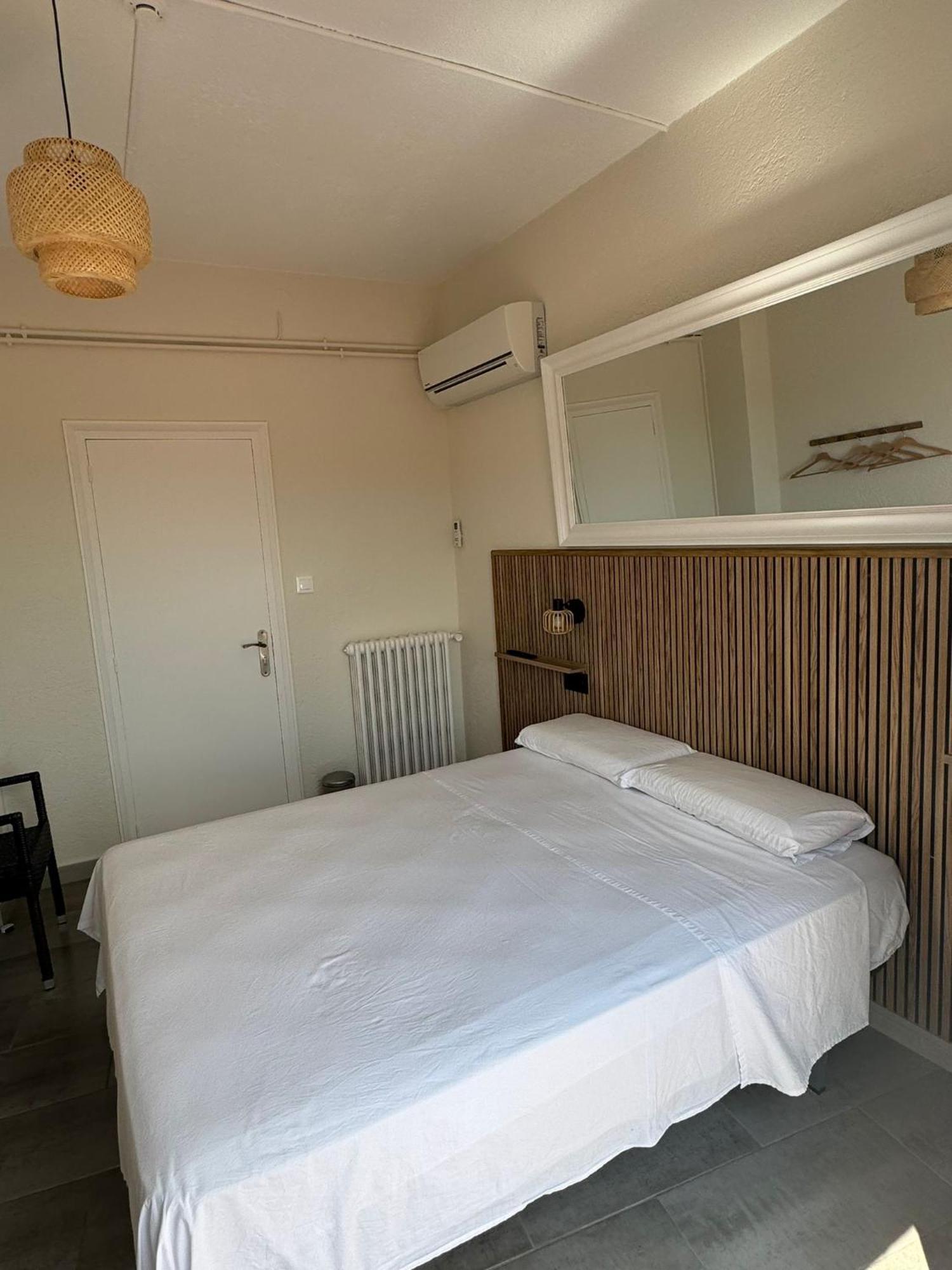 Hostal Restaurant Casa Comaulis La Vajol 외부 사진