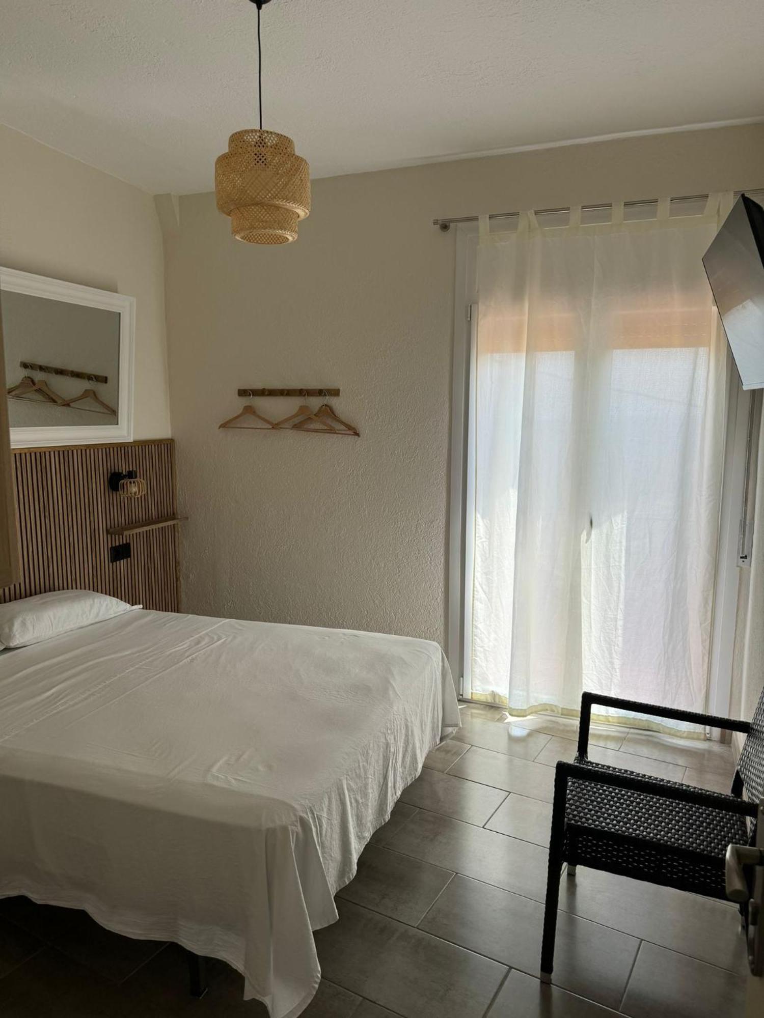 Hostal Restaurant Casa Comaulis La Vajol 외부 사진
